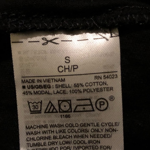 GAP- LACE AND COTTON TEE - Picture 8 of 8